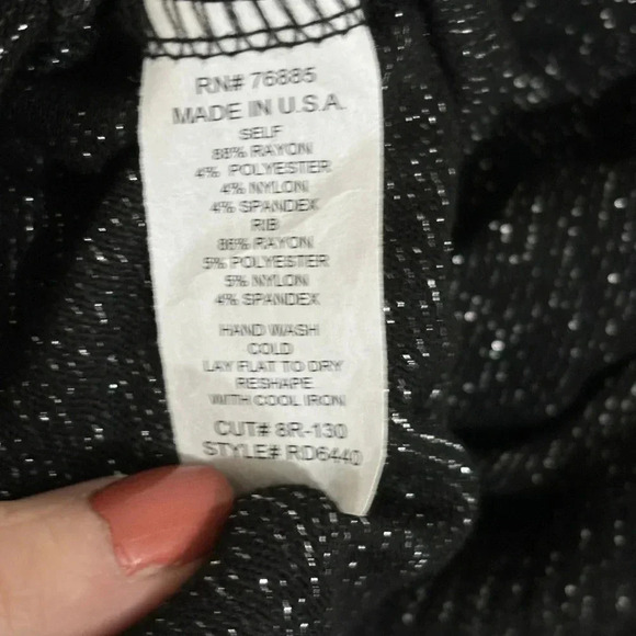 Red Haute Metallic Sweater - Picture 4 of 4